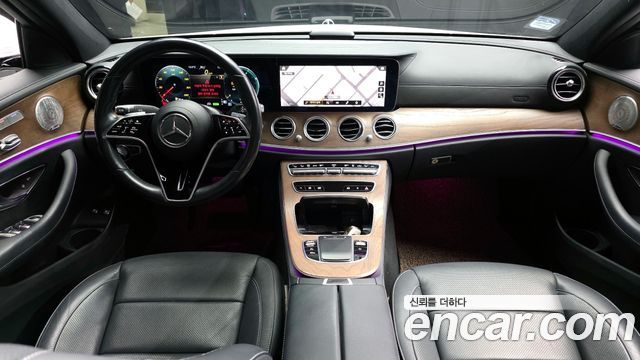 Mercedes-Benz E-Class E300e 4MATIC Exclusive