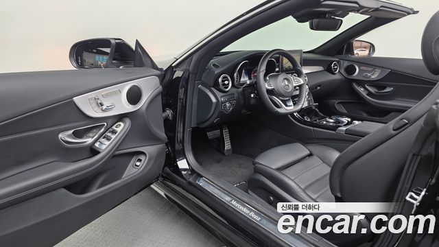 Mercedes-Benz C-Class C200 Cabriolet
