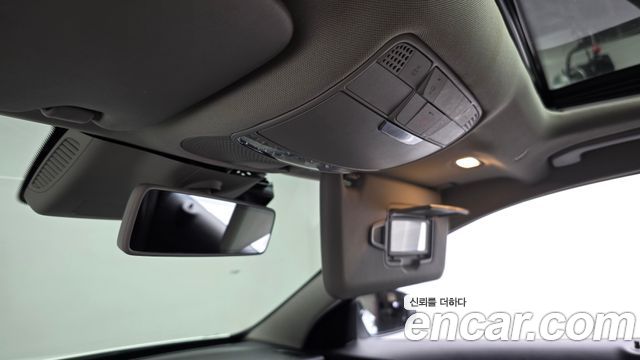 Mercedes-Benz C-Class C200