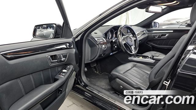 Mercedes-Benz E-Class E250 BlueTec 4MATIC AV