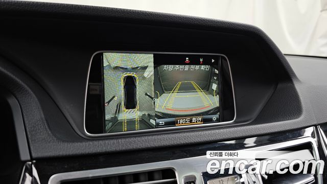 Mercedes-Benz E-Class E250 BlueTec 4MATIC AV