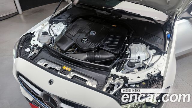 Mercedes-Benz C-Class C300 4MATIC Avantgarde
