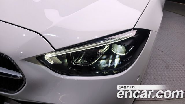 Mercedes-Benz C-Class C300 4MATIC Avantgarde