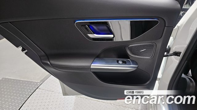 Mercedes-Benz C-Class C300 4MATIC Avantgarde