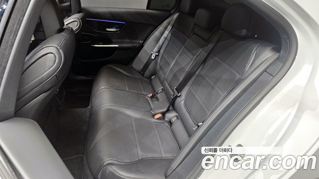Mercedes-Benz C-Class C300 4MATIC Avantgarde
