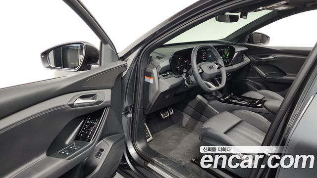 Audi Q6 e-tron Performance Premium