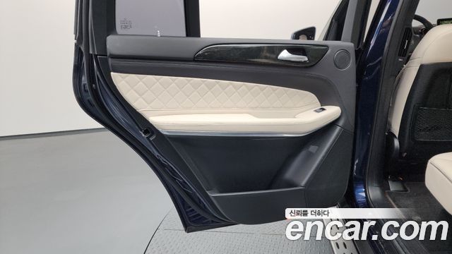 Mercedes-Benz GLS-Class GLS500 4MATIC