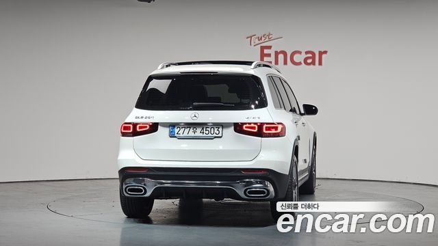 Mercedes-Benz GLB-Class GLB250 4MATIC