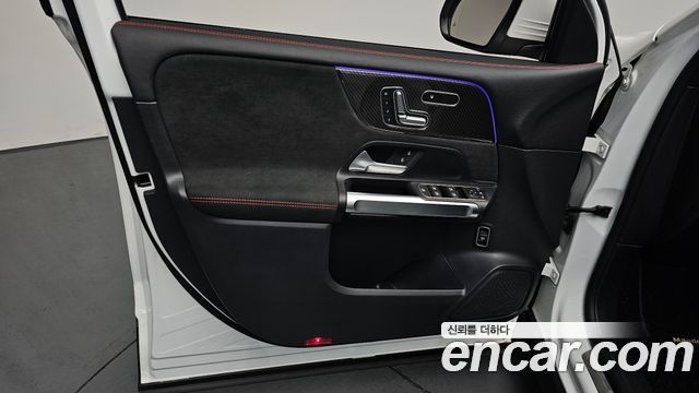 Mercedes-Benz GLB-Class GLB250 4MATIC