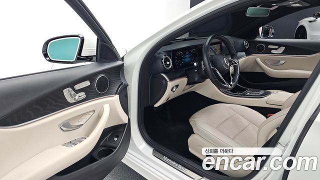 Mercedes-Benz E-Class E250 AMG Line