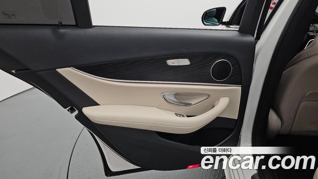 Mercedes-Benz E-Class E250 AMG Line