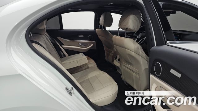 Mercedes-Benz E-Class E250 AMG Line