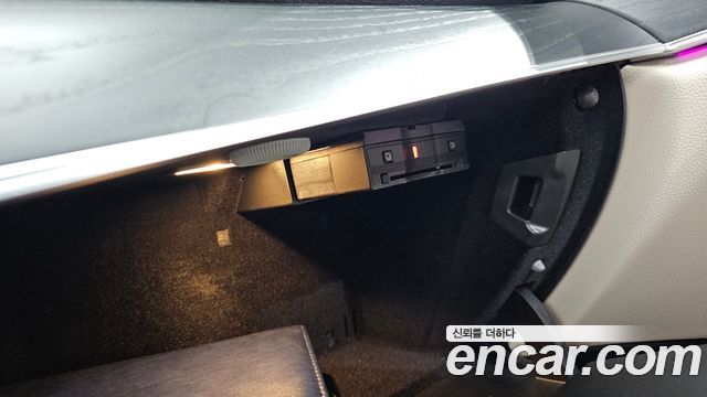 Mercedes-Benz E-Class E250 AMG Line