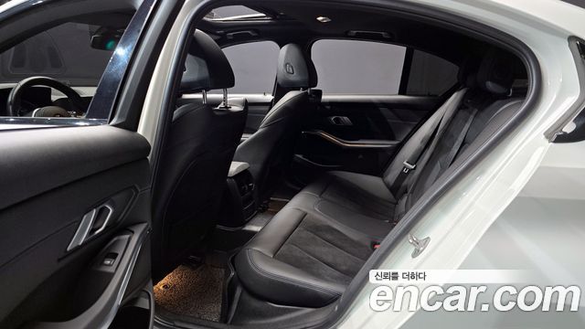 BMW 3-Series 320i M Sport