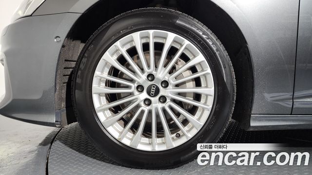 Audi A6 45 TFSI Premium