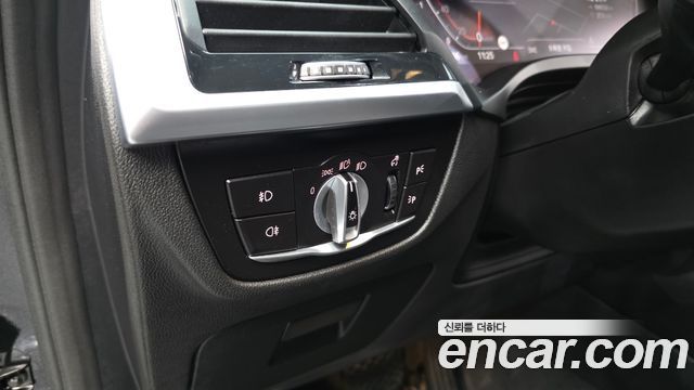 BMW X3 xDrive 20i Luxury