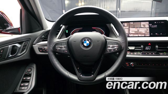 BMW 1-Series 118d Joy First Edition