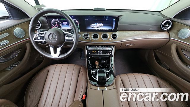 Mercedes-Benz E-Class E300e 4MATIC Exclusive