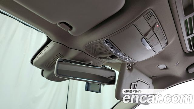 Mercedes-Benz E-Class E300e 4MATIC Exclusive