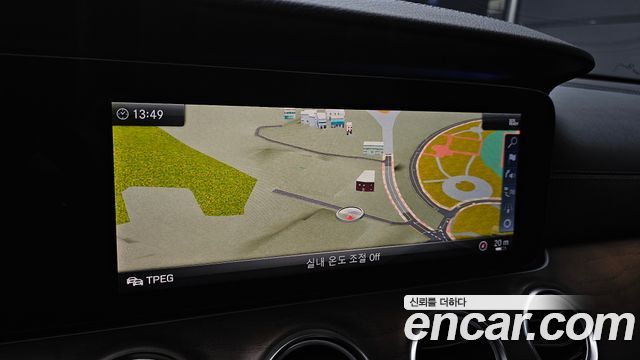 Mercedes-Benz E-Class E300 4MATIC Exclusive