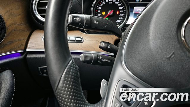 Mercedes-Benz E-Class E220d 4MATIC Exclusive
