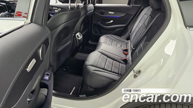 Mercedes-Benz GLC-Class GLC300e 4MATIC Coupe