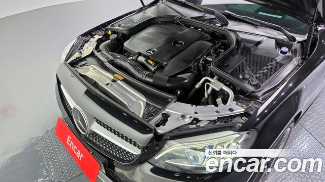 Mercedes-Benz C-Class C200 Coupe