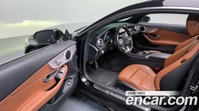 Mercedes-Benz C-Class C200 Coupe