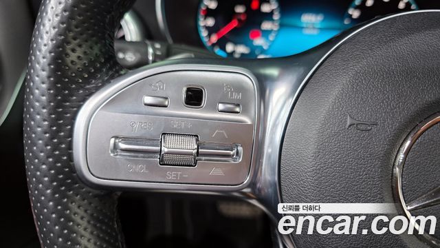 Mercedes-Benz C-Class C200 Coupe