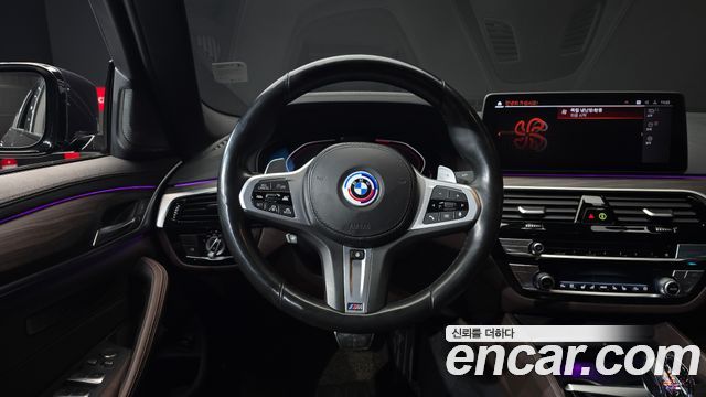 BMW 5-Series 530i M Sport Package