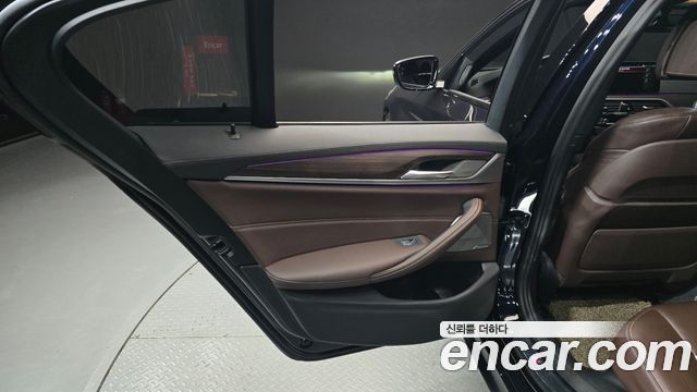BMW 5-Series 530i M Sport Package