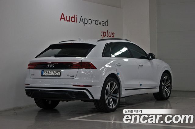 Audi Q8 55 TFSI Quattro Premium