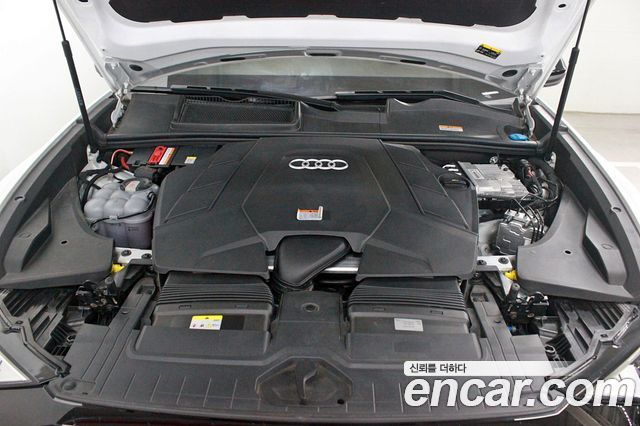 Audi Q8 55 TFSI Quattro Premium