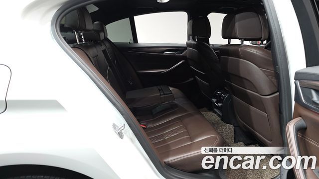 BMW 5-Series 520d M Sport Package Plus