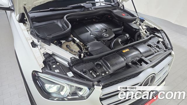 Mercedes-Benz GLE-Class GLE300d 4MATIC