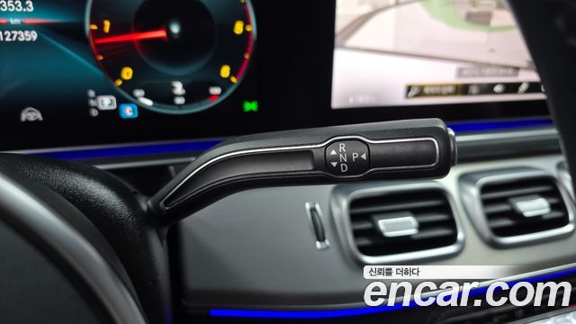 Mercedes-Benz GLE-Class GLE300d 4MATIC