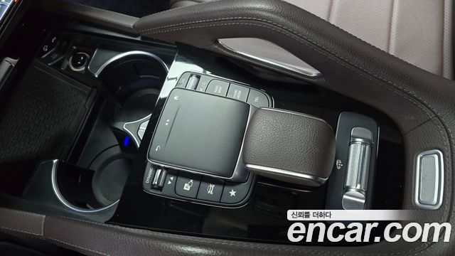Mercedes-Benz GLE-Class GLE300d 4MATIC