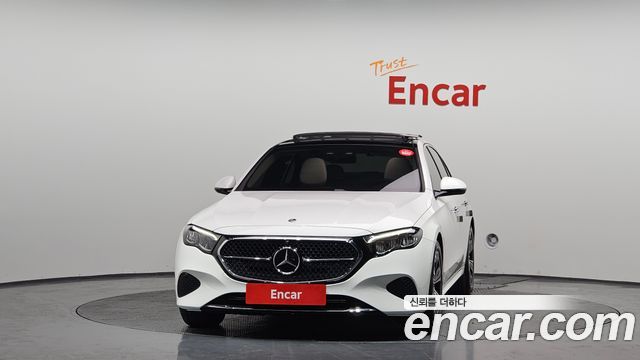 Mercedes-Benz E-Class E200 Avantgarde