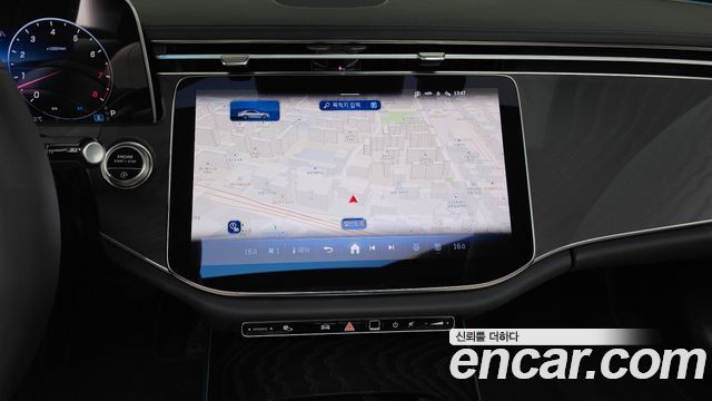 Mercedes-Benz E-Class E200 Avantgarde