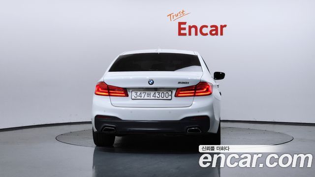 BMW 5-Series 530i M Sport Package