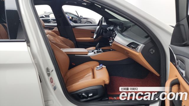 BMW 5-Series 530i M Sport Package