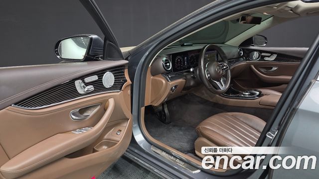 Mercedes-Benz E-Class E450 4MATIC Exclusive