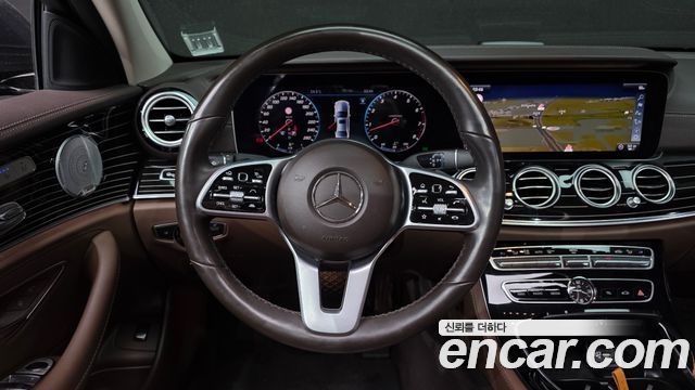 Mercedes-Benz E-Class E450 4MATIC Exclusive