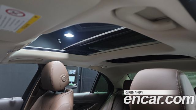Mercedes-Benz E-Class E450 4MATIC Exclusive