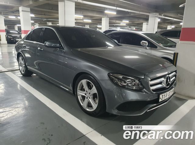 Mercedes-Benz E-Class E220d Avantgarde