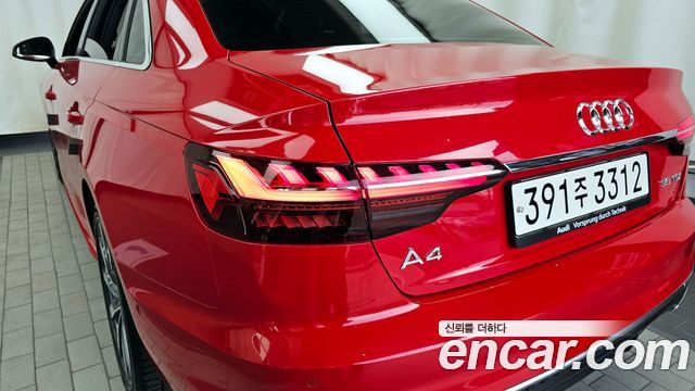 Audi A4 35 TDI Premium