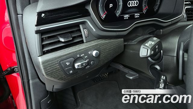 Audi A4 35 TDI Premium