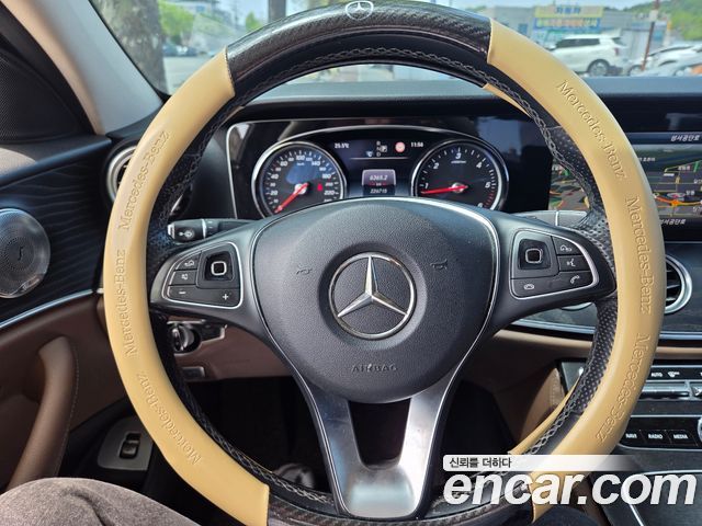 Mercedes-Benz E-Class E220d Avantgarde