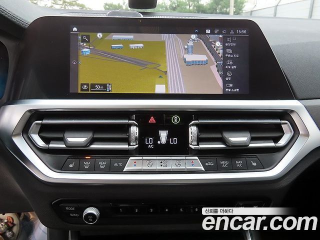 BMW 3-Series 330e Luxury