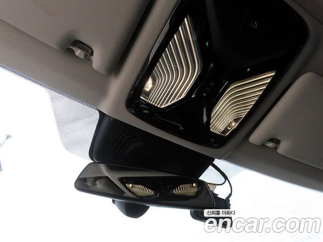 BMW 3-Series 330e Luxury